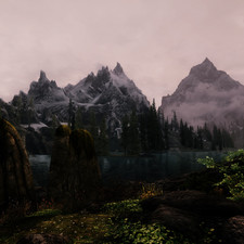 Weather ID: 10a7a8<br>Lake Ilinalta, facing East, 08:15