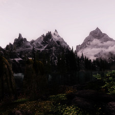 Weather ID: 10e1ea<br>Lake Ilinalta, facing East, 08:15