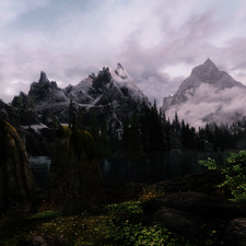 Weather ID: 10e1ef<br>Lake Ilinalta, facing East, 08:15