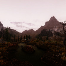 Weather ID: 10e1f0<br>Rorikstead, facing East, 07:45