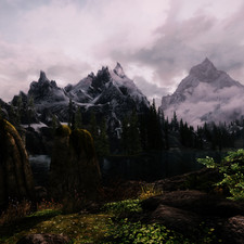 Weather ID: 12f89<br>Lake Ilinalta, facing East, 08:15