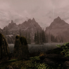 Weather ID: c821f<br>Lake Ilinalta, facing East, 08:15